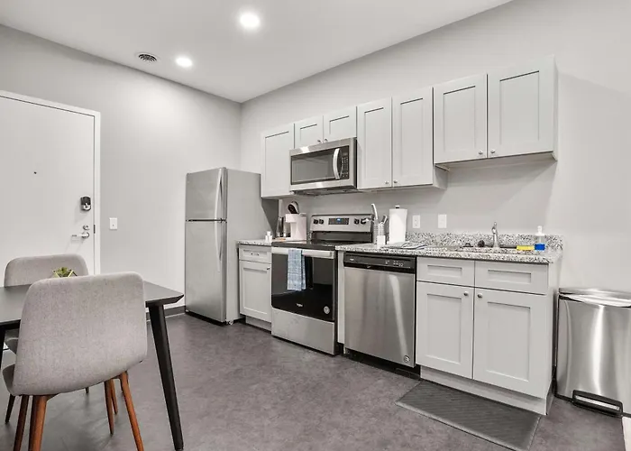 Cozysuites Modern 1br In Downtown Pitts #2