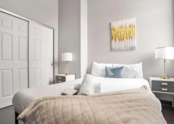 Cozysuites Modern 1br In Downtown Pitts #2
